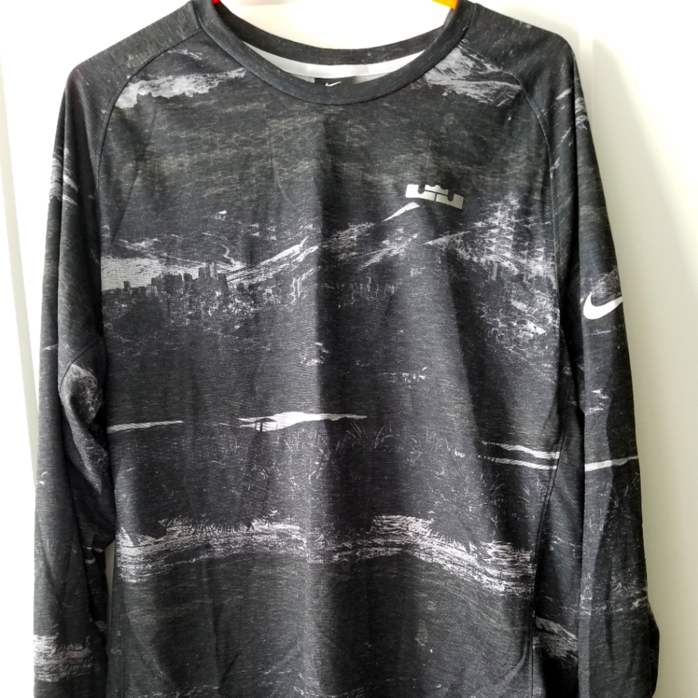 Nike Lebron DriFit long sleeve shirt